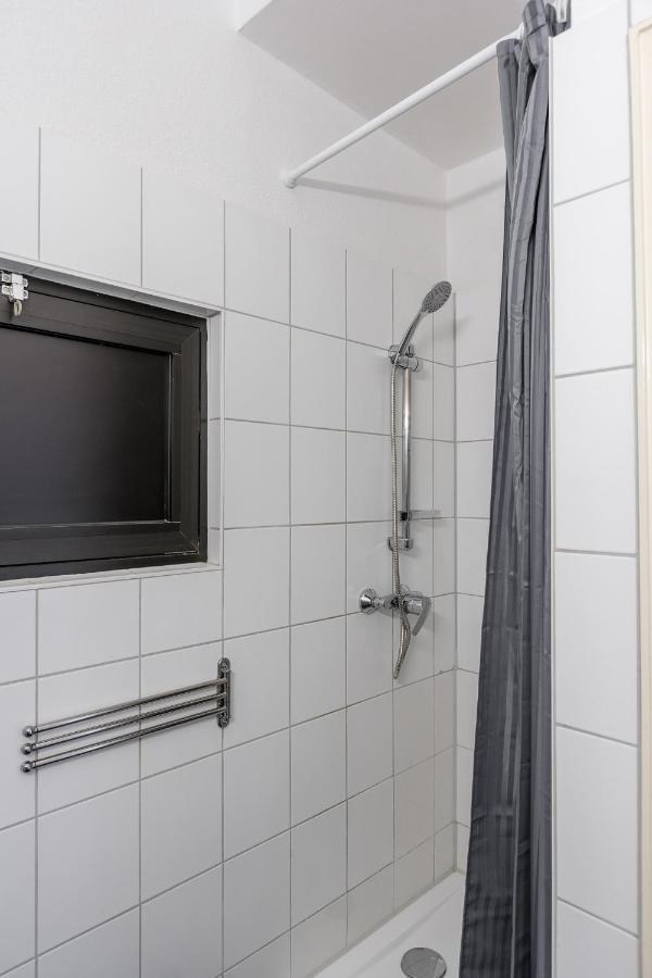 Flats 4 You, Moderne City Wohnung Naehe Hbf, Due-Messe 20 Min, Netflix, Kueche Duisburg Exterior foto